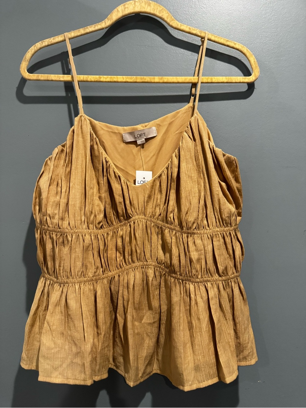 LOFT NWT Caramel Ruched Peplum Cami Tank Top Size M